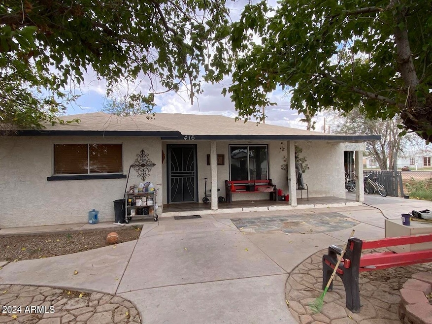 416 W Spruell Ave