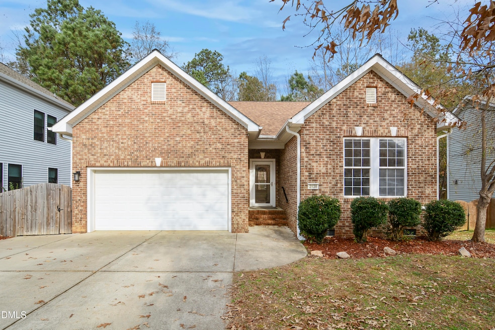 2138 Gillwell Ln, Fuquay Varina, NC 27526 - photo 1