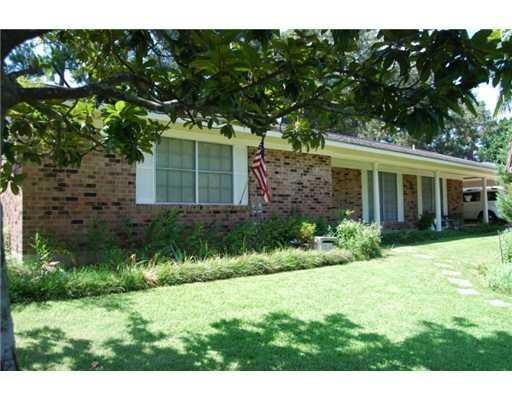 3232 Briarcliff Dr, Pineville, LA 71360 - photo 1