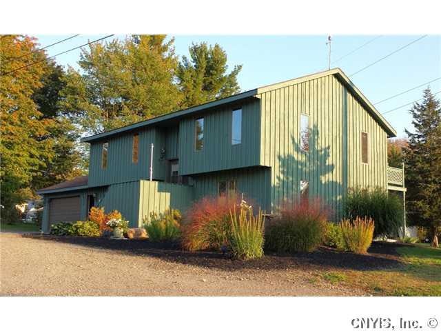 Exterior Front Welcome to !15 Dry Bridge Road! The