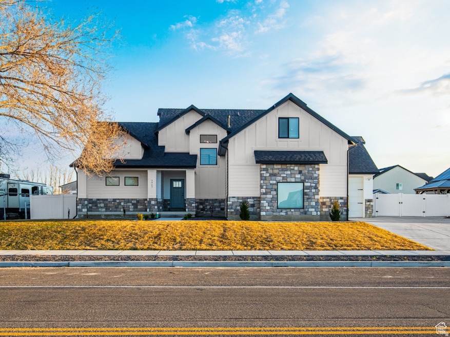 For Sale $525,000 • Co-Listing Agent