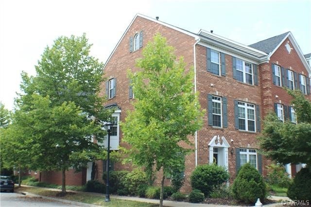 End Unit Front
