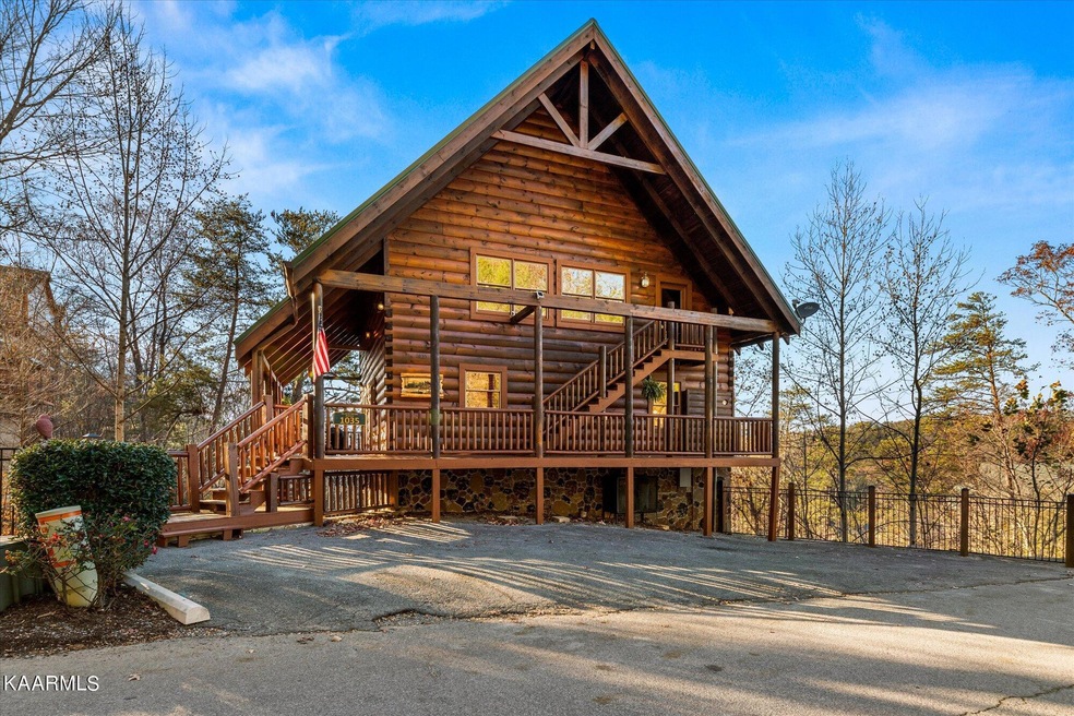 1035 Black Bear Cub Way, Sevierville, TN 37862- Homes.com