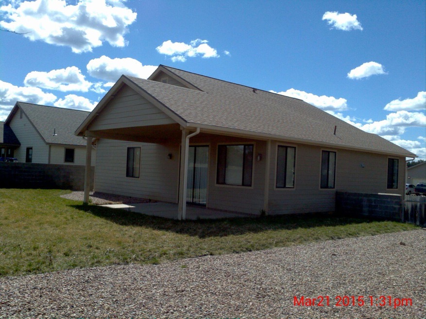853 S Hunters Run, Show Low, AZ 85901 - photo 1