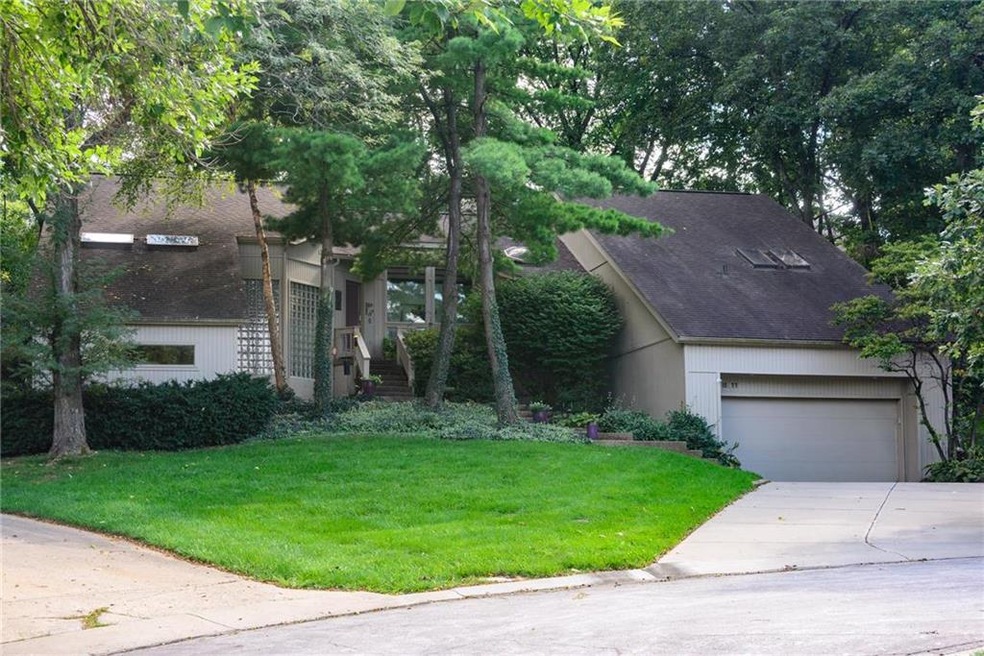 8311 Mullen Rd, Lenexa, KS 66215 - photo 1