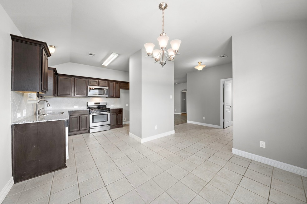 2907 Lockeridge Bend Dr, Spring, TX 77386 - photo 1