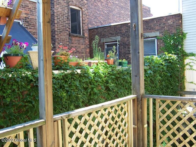 Sold $1,000,000 • Co-Listing Agent