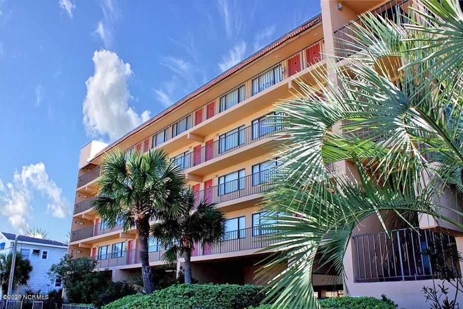 Cabana Front