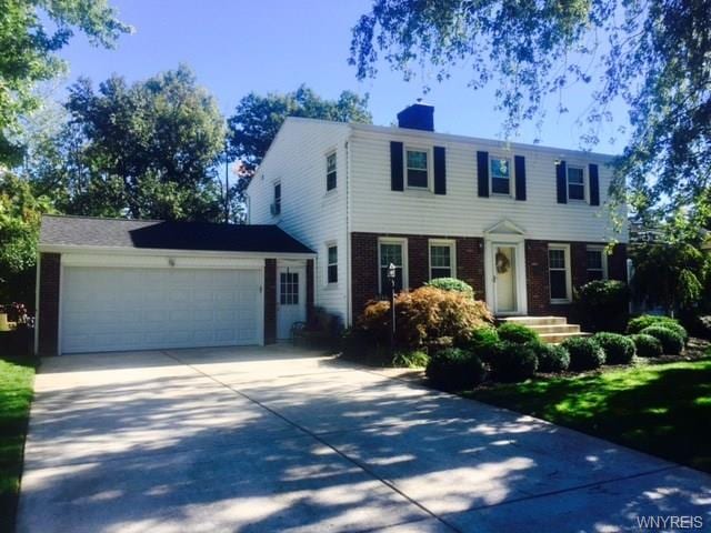 Charming 3 bed/ 1.5 Bath. 2 Car Attached Garage. N