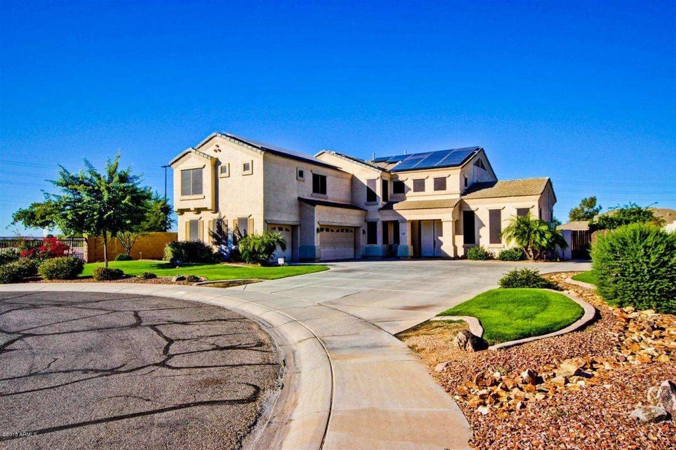 1 Front of home (3)