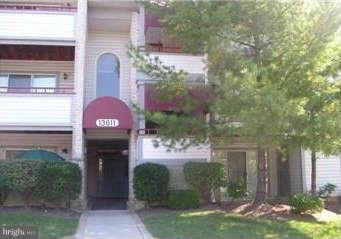 13611 Sir Thomas Way unit 1B14, Silver Spring, MD 20904 - photo 1