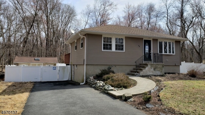 46 Marlin Ave, Pequannock, NJ 07440 - photo 1