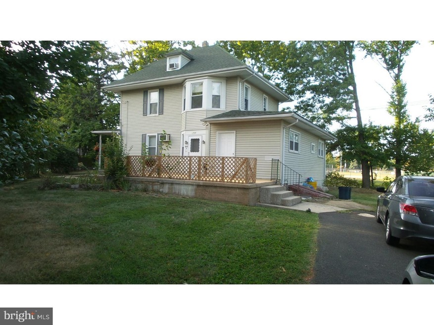 1700 Prospect St unit 1, Ewing, NJ 08638 - photo 1