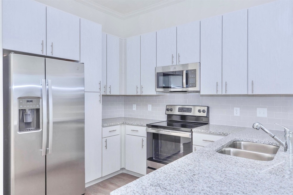 1 MONTH FREE LIMITED TIME! LUXURY 55+ Community wi
