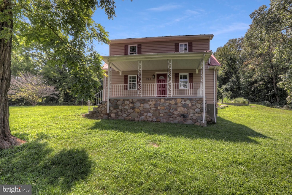 791 Chestnut Hill Rd, Harpers Ferry, WV 25425 - photo 1