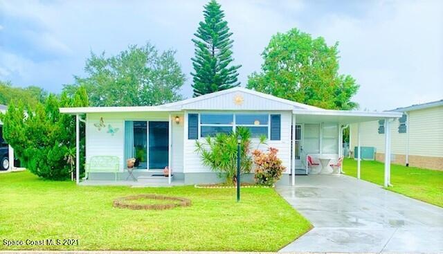 842 Hawthorn Cir, Sebastian, FL 32976 - photo 1