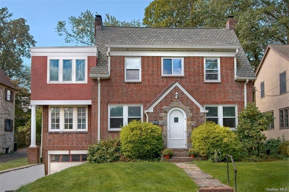 218 Carroll Ave, Mamaroneck, NY 10543 - photo 1