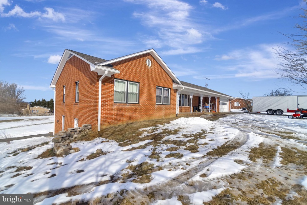 2022 Virts Ln, Jefferson, MD 21755 - photo 1