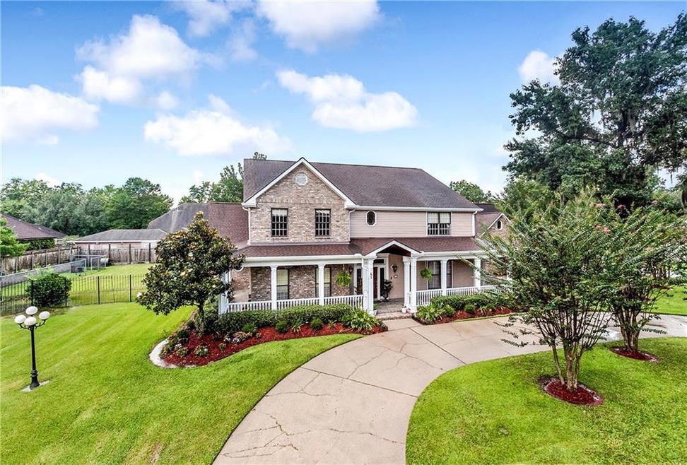 41 Villere Place, Destrehan, LA 70047 - photo 1