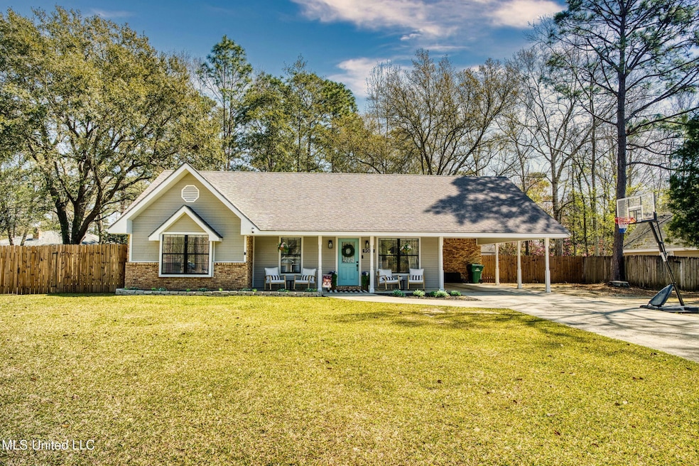 9002 Fishook Ln, Picayune, MS 39466 - photo 1