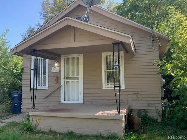 View of bungalow-style home