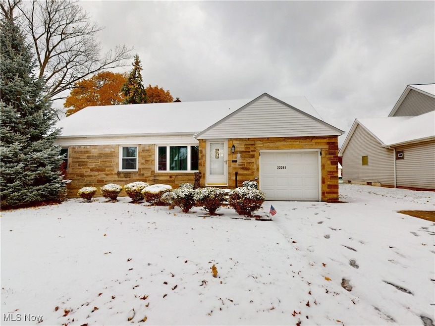 22261 Chardon Rd, Euclid, OH 44117 - photo 1