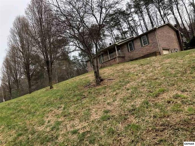 207 Owens Ln, Rutledge, TN 37861 - photo 1