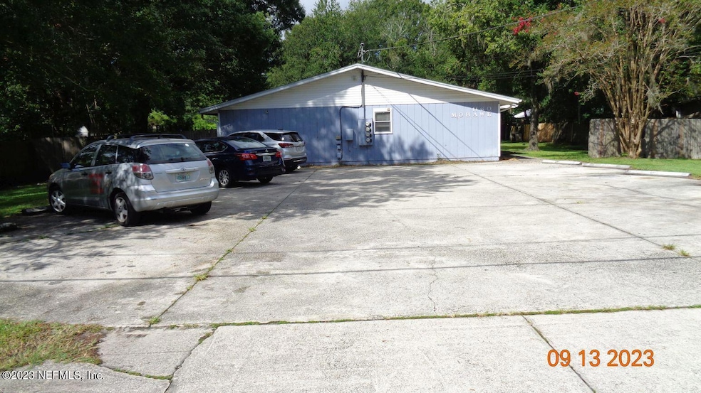 1160 Mohawk St unit 2, Jacksonville, FL 32205 - photo 1