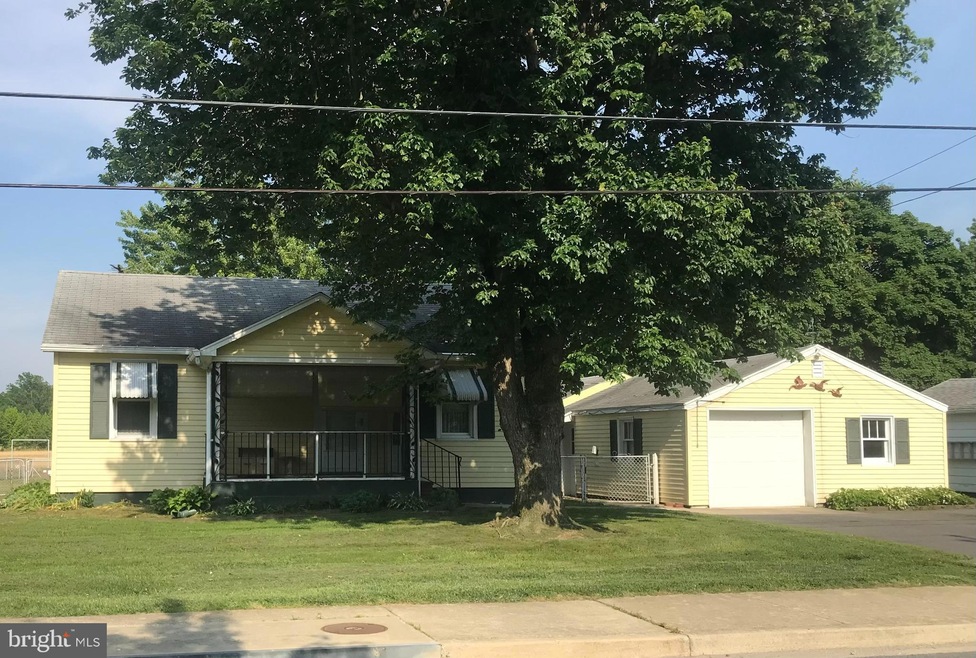 5979 N Main St, Rock Hall, MD 21661 - photo 1