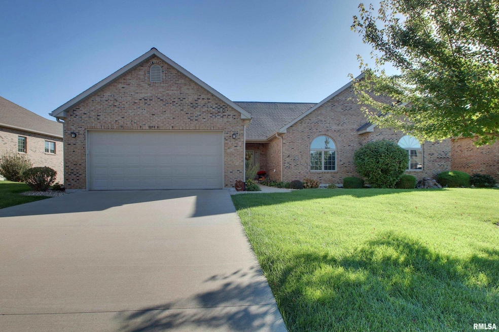 1707 S 47th St, Quincy, IL 62305 - photo 1