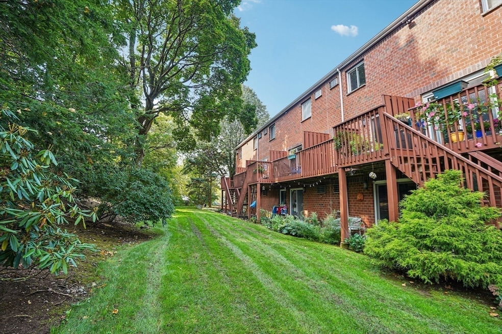 93 Spring St unit 29, Watertown, MA 02472 - photo 1