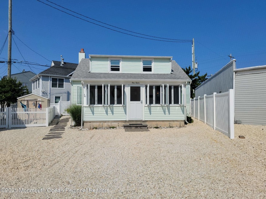 112 Marshmallow Rd, Lavallette, NJ 08735 - photo 1