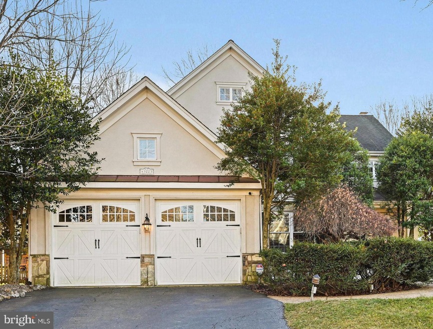 43223 Chase St, Chantilly, VA 20152 - photo 1