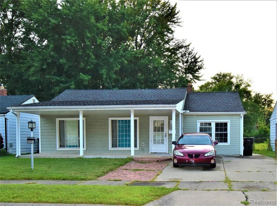 26553 Nagel St, Roseville, MI 48066 - photo 1