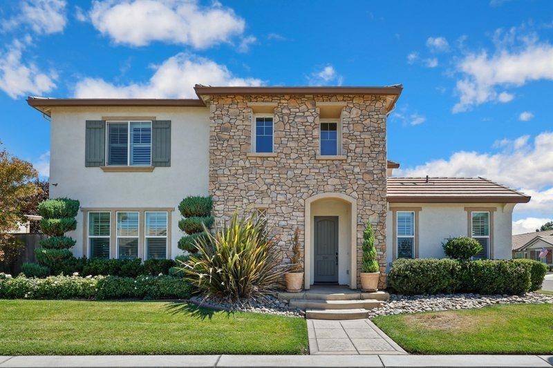 2901 Westport Cir, Oakdale, CA 95361 - photo 1