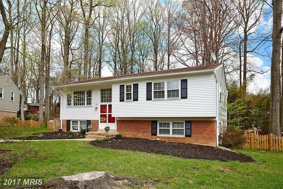 909 Lauren Ln SE, Vienna, VA 22180 - photo 1