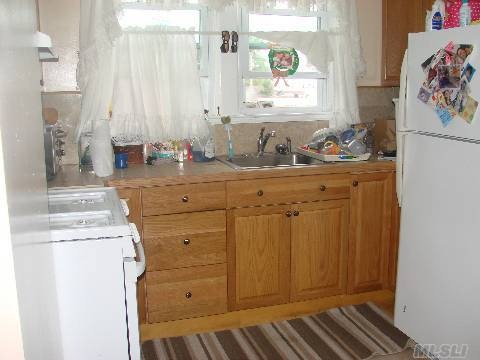 unlisted-address, Franklin Square, NY 11010 - photo 1