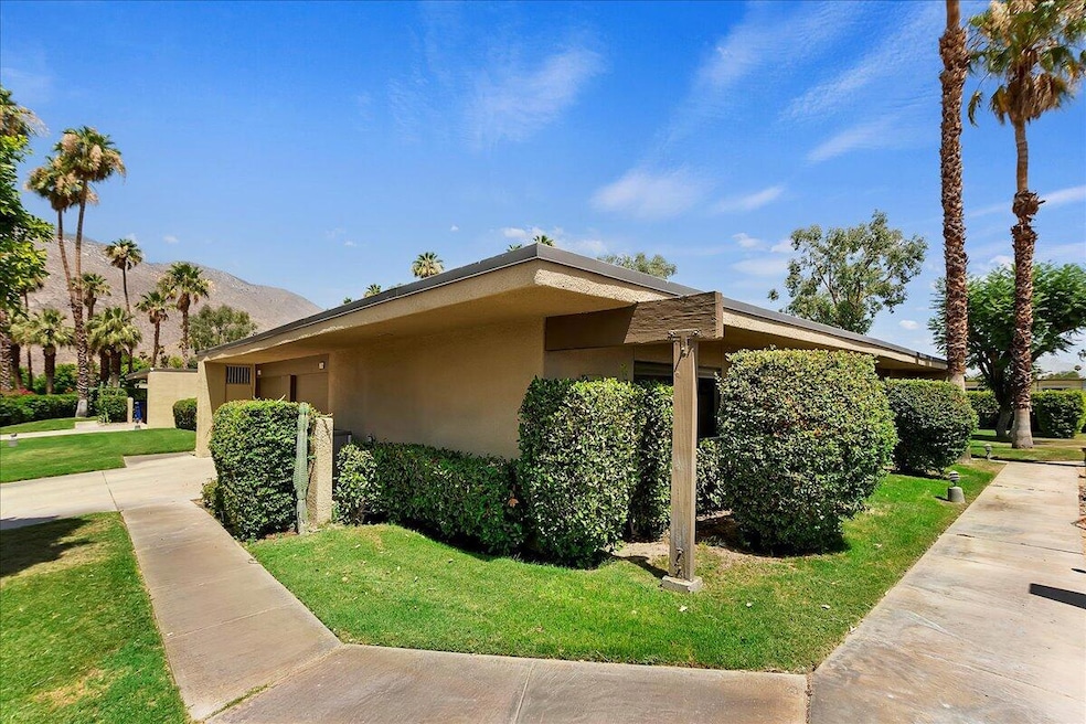 01-1326 Tiffany Cir N