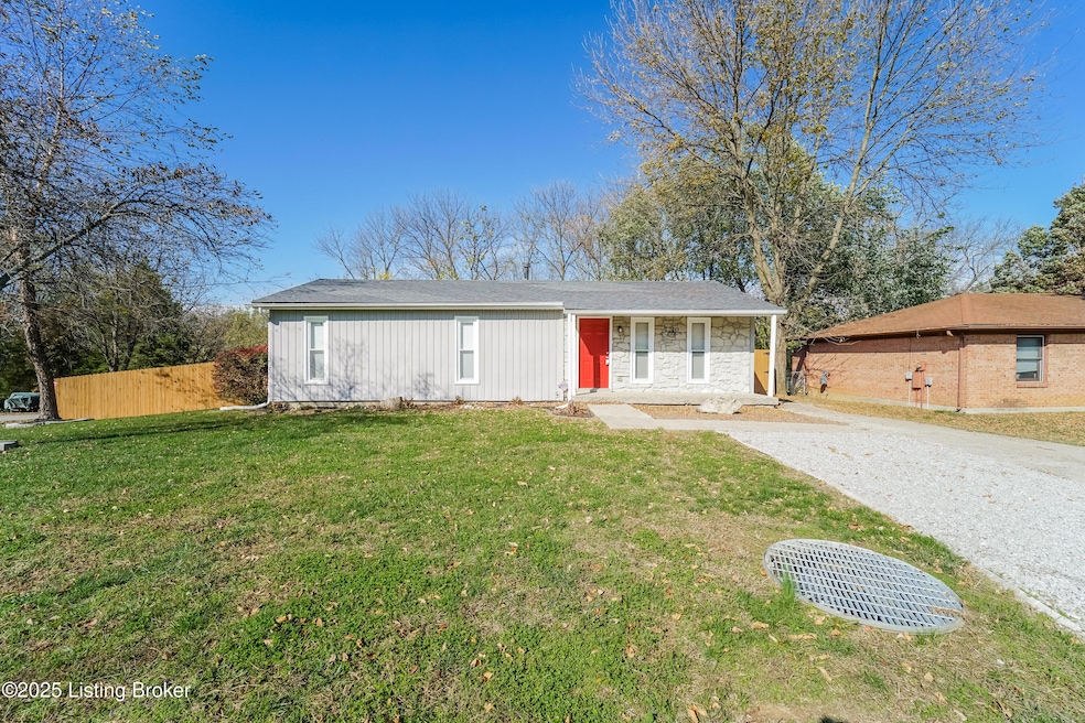 7710 Dominique Dr, Louisville, KY 40228 - photo 1