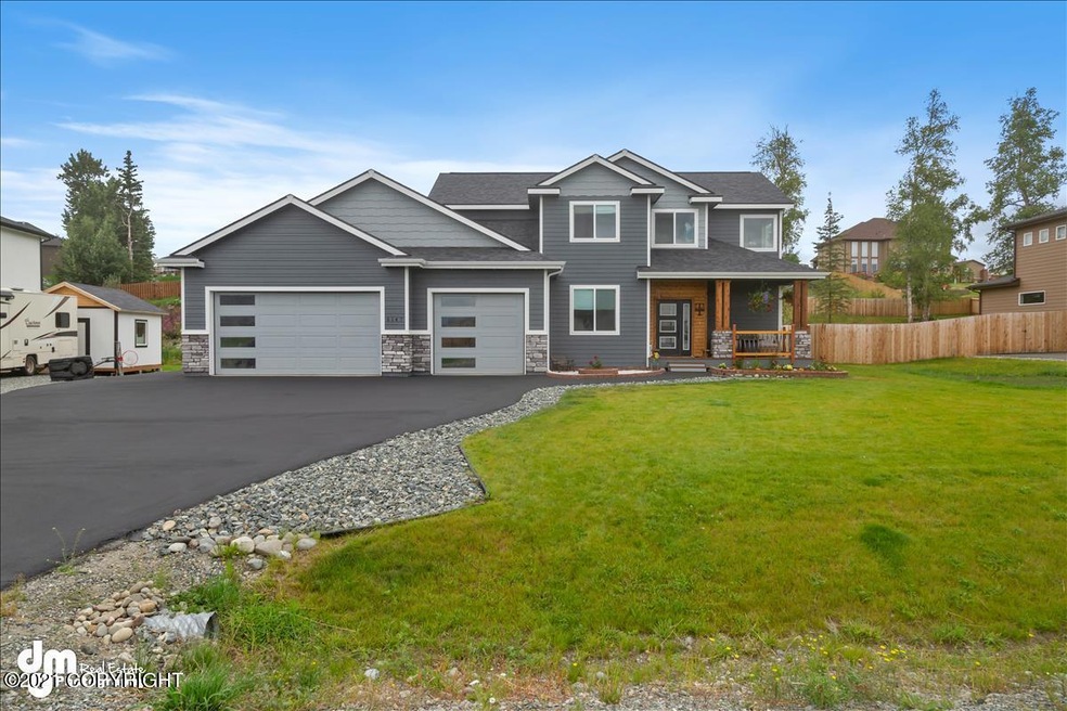 1 Exterior_DMD_2844