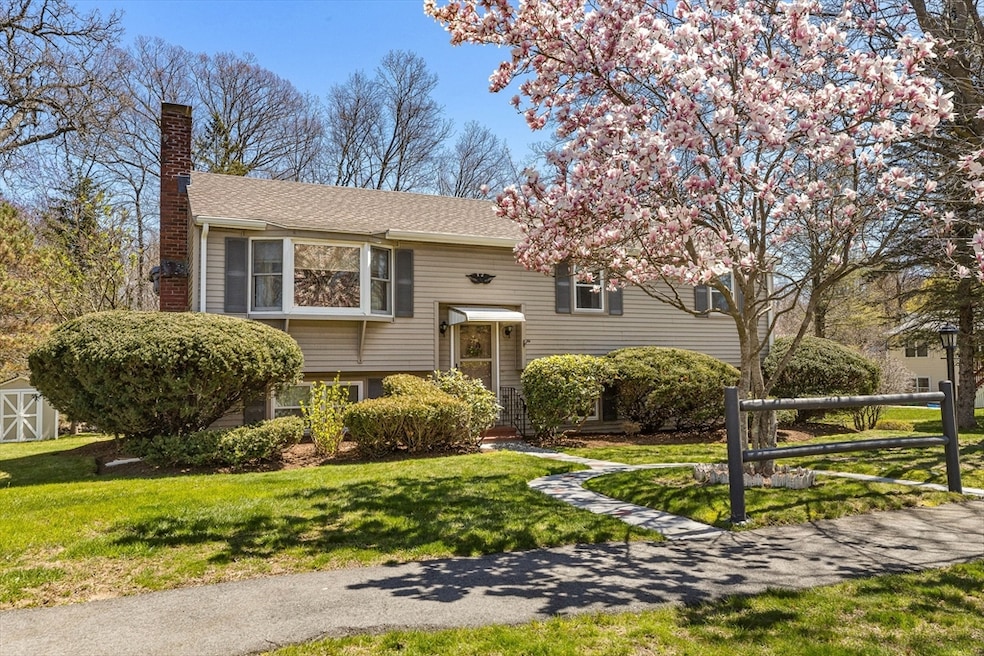 15 Briarwood Dr, Danvers, MA 01923 - photo 1