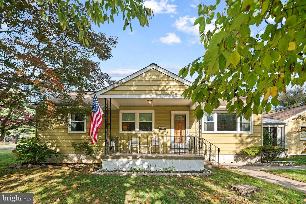 Under Contract $290,000