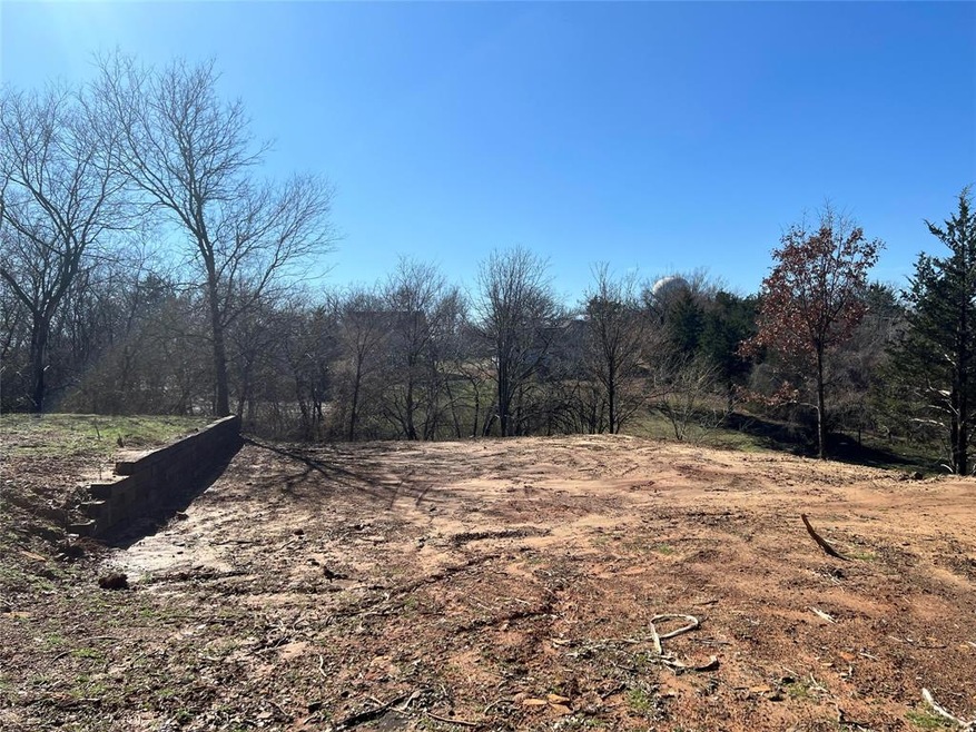 916 W Heron St, Denison, TX 75020 - photo 1