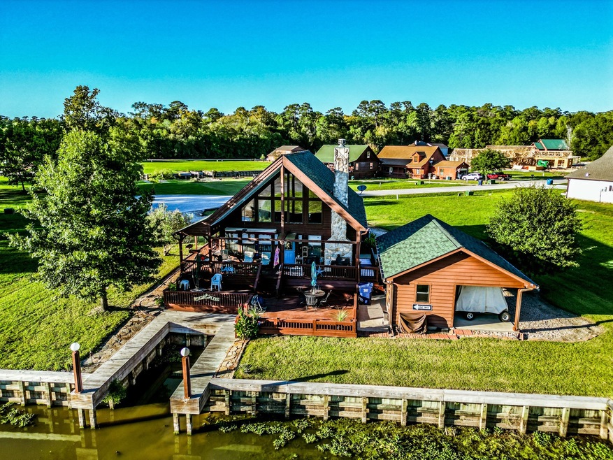 165 Wildwood Lake Dr N, Huntsville, TX 77340 - photo 1