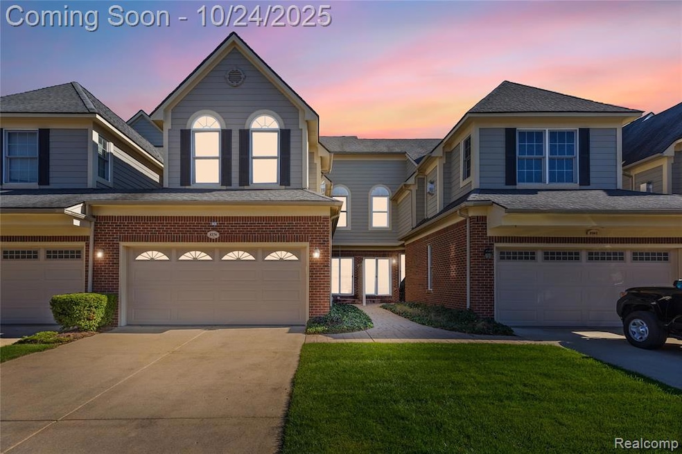 1276 W Crystal Cir unit 202, Canton, MI 48187 - photo 1
