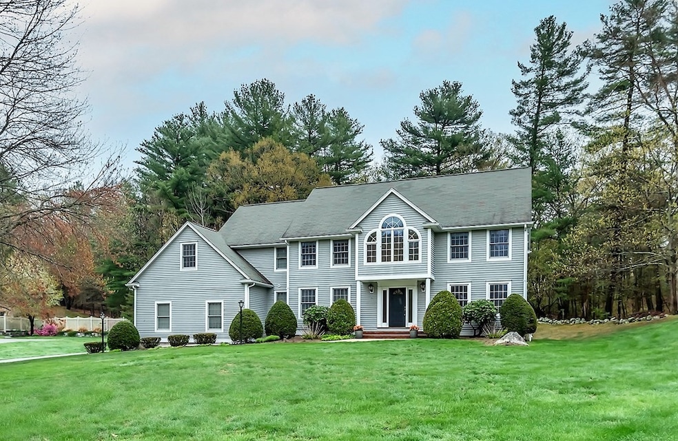 7 Carter Ln, Andover, MA 01810 - photo 1