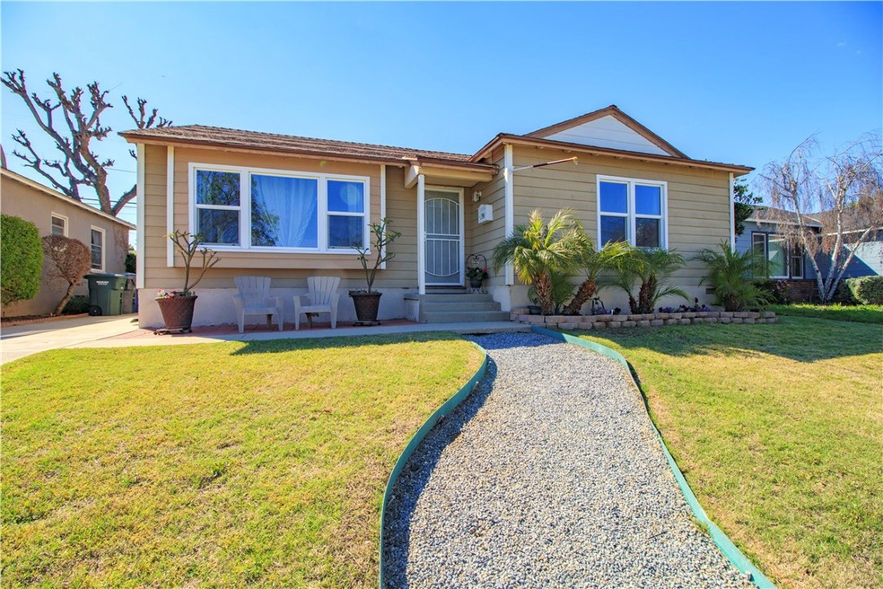 4751 Hayter Ave, Lakewood, CA 90712 - photo 1