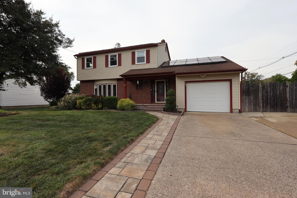 507 E Franklin Ave, Beverly, NJ 08010 - photo 1