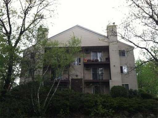 210 Smith St unit 4, Lowell, MA 01851 - photo 1