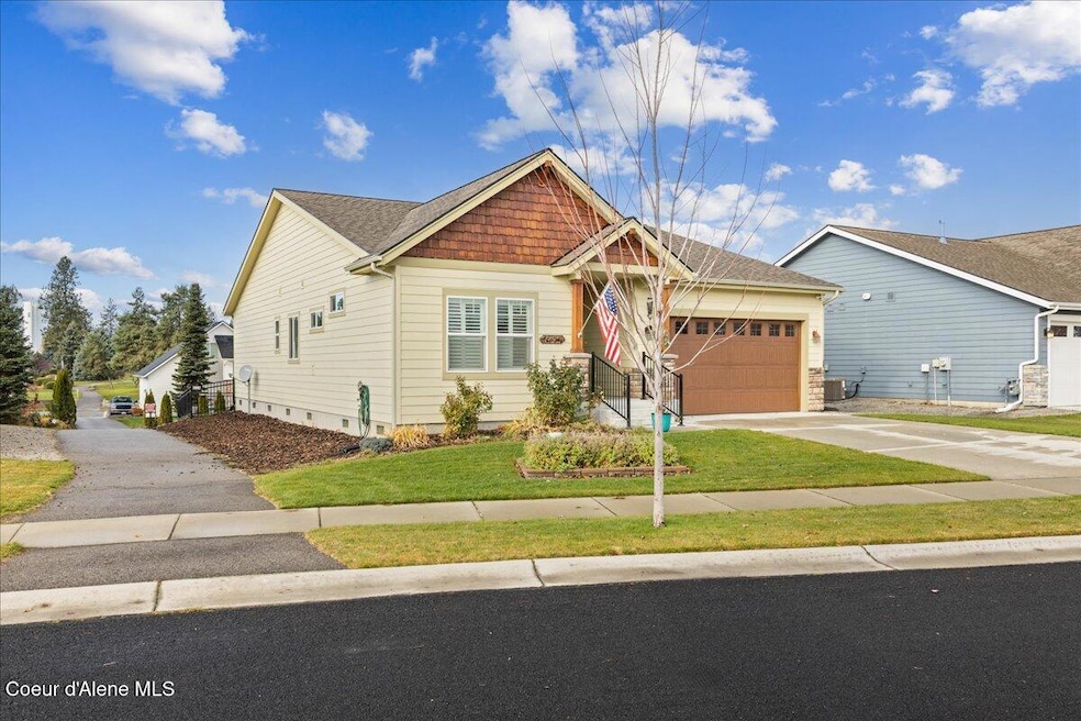 2533 N Side Saddle Ln, Post Falls, ID 83854 - photo 1